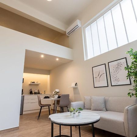 Acropolis Local Loft Apartment Athena Bagian luar foto