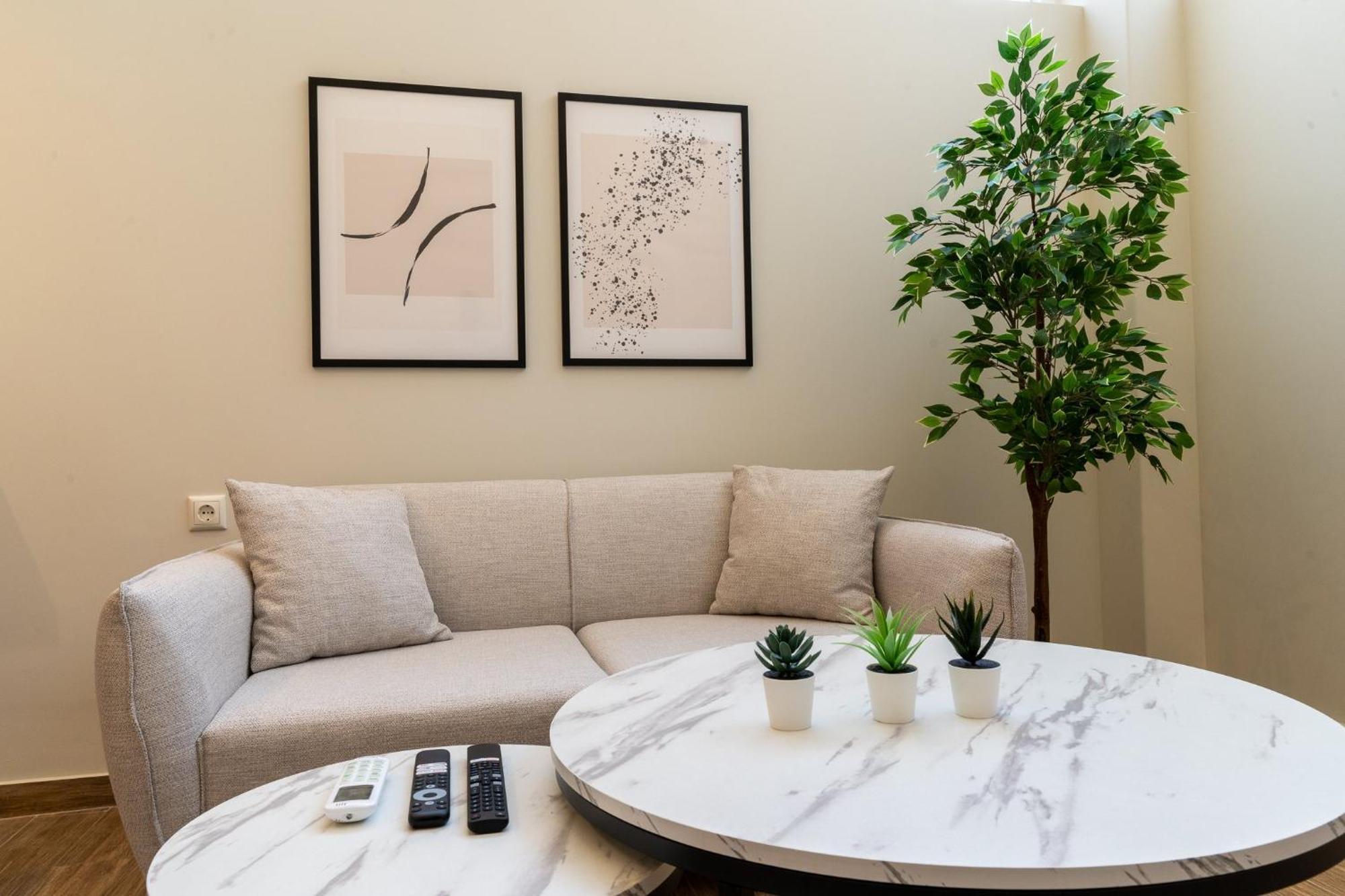 Acropolis Local Loft Apartment Athena Bagian luar foto