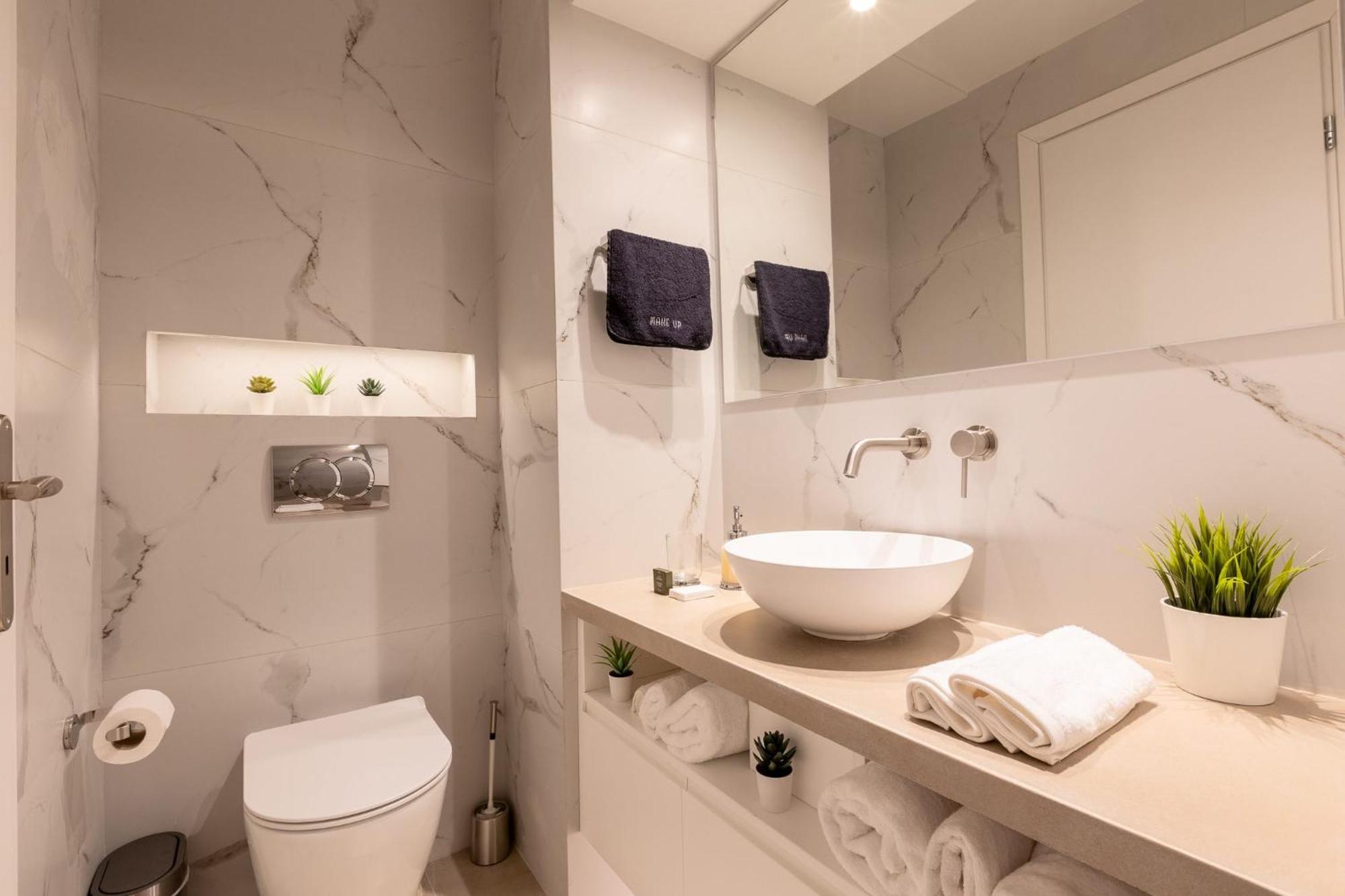 Acropolis Local Loft Apartment Athena Bagian luar foto