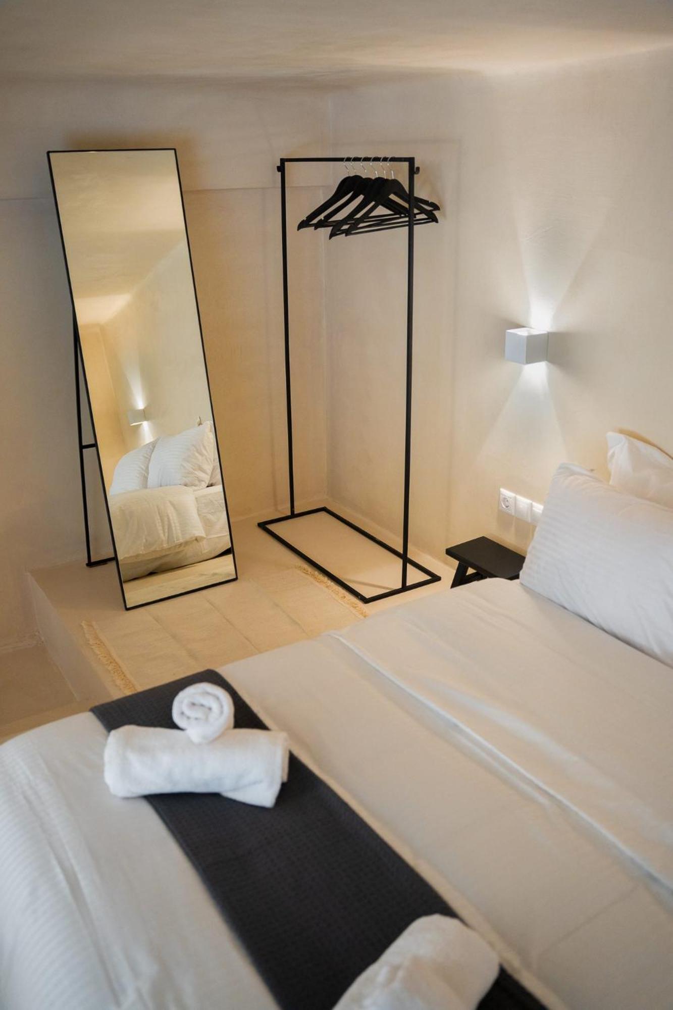 Acropolis Local Loft Apartment Athena Bagian luar foto